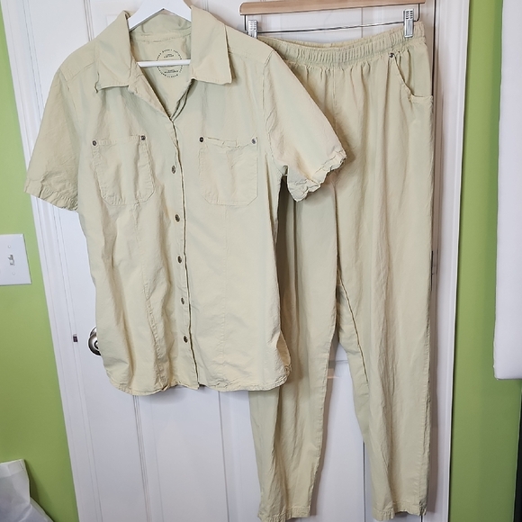 Avenue Basic 2 Piece Set Butter Yellow 100% Dessert Cotton Women's Size 20 - Picture 1 of 13